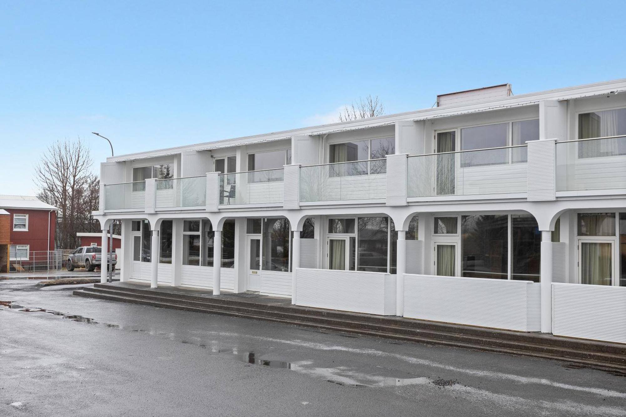 Stracta Hotel Mosfell Хелла Экстерьер фото